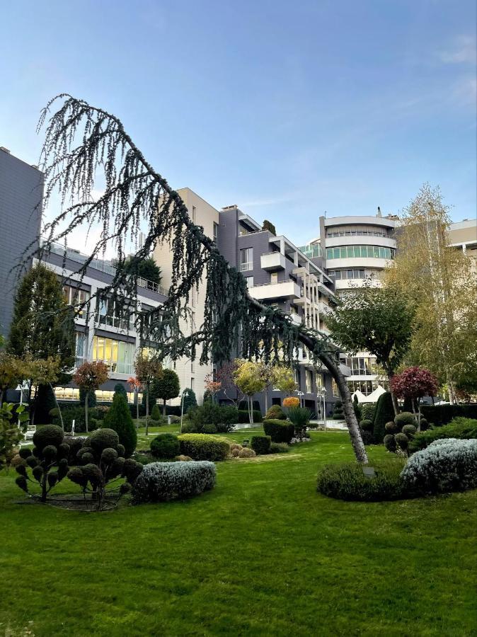 Luxury Gated Apartment Sofia Exterior photo